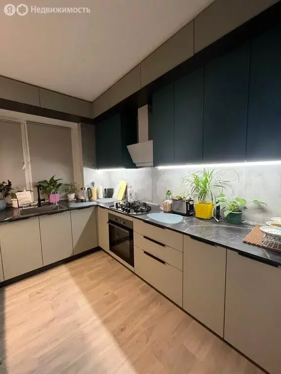 3-комнатная квартира: Усинск, Молодёжная улица, 9 (66.7 м) - Фото 1