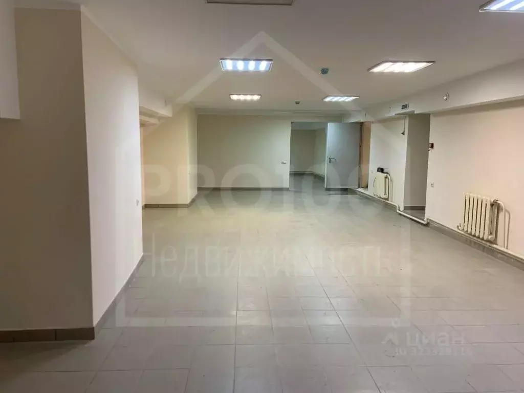 Помещение свободного назначения в Омская область, Омск ул. ... - Фото 1