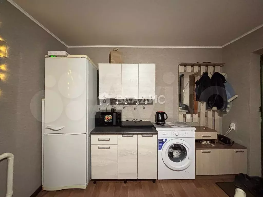 Комната 17 м в 4-к., 4/9 эт. - Фото 0