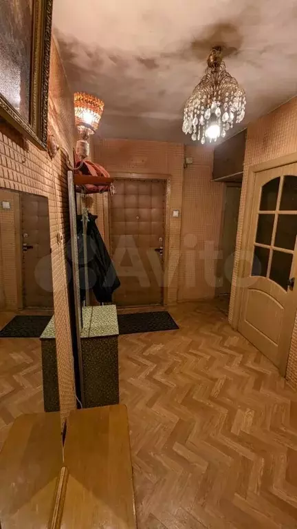 3-к. квартира, 60 м, 2/9 эт. - Фото 1