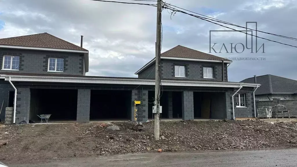 Дом в Челябинская область, Магнитогорск ул. Книжная, 30 (250 м) - Фото 2