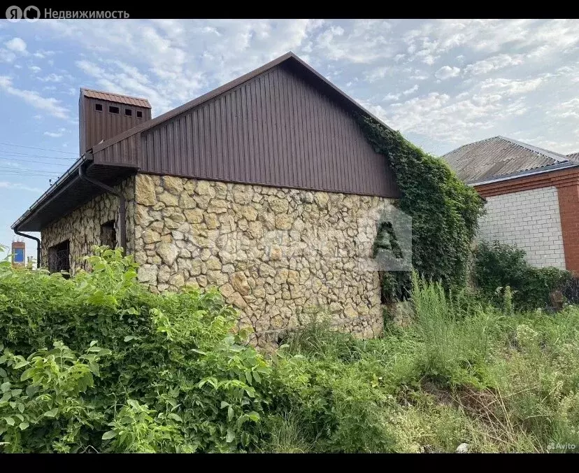 Дом в Усть-Лабинск, Майская улица (100 м) - Фото 2