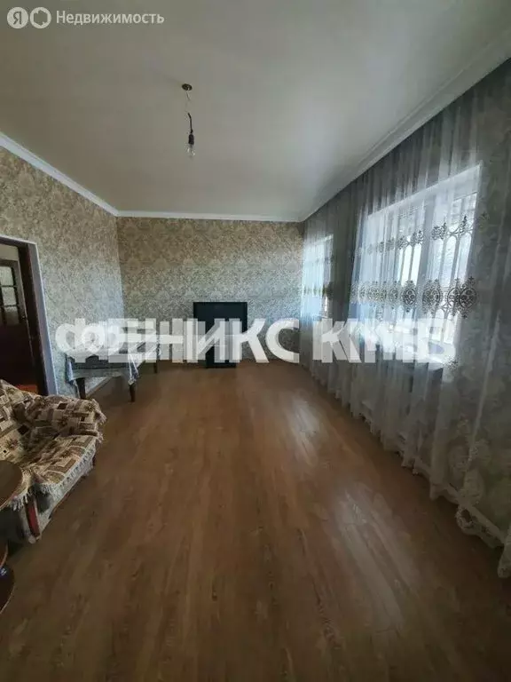 Дом в посёлок Свободы, Рябиновая улица (120 м) - Фото 1