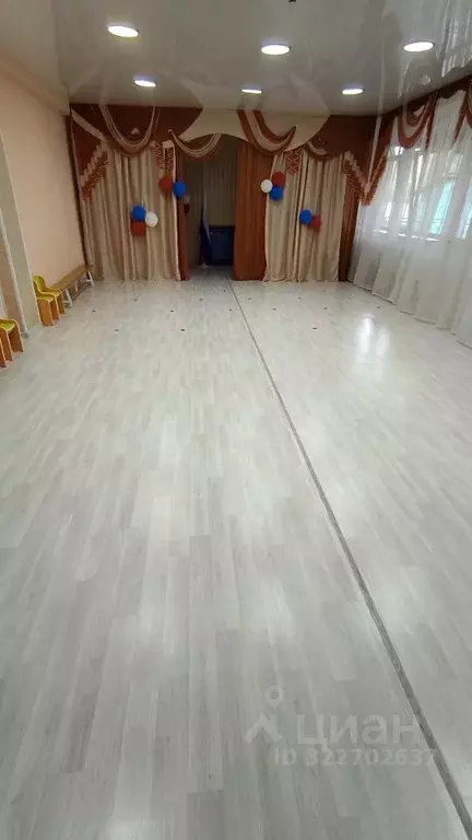 Помещение свободного назначения в Кемеровская область, Кемерово ул. ... - Фото 1