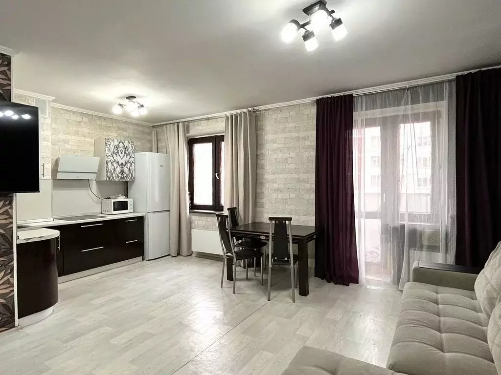 Студия Омская область, Омск Тарская ул., 259к1 (33.0 м) - Фото 1