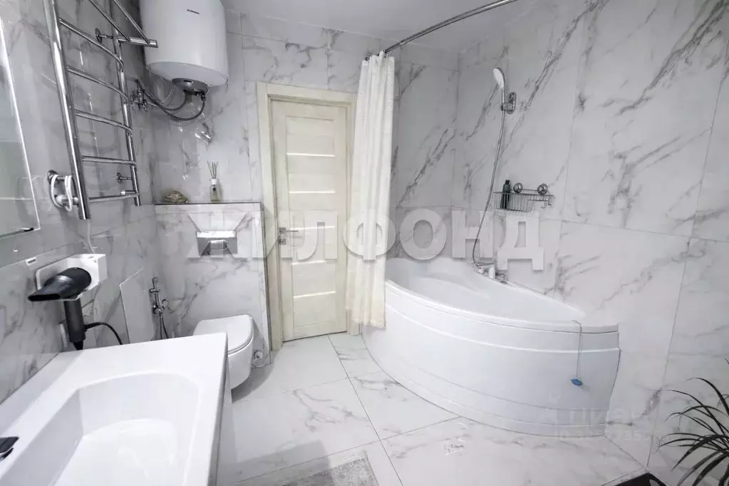 4-к кв. Алтайский край, Барнаул Северный Власихинский проезд, 122к4 ... - Фото 2