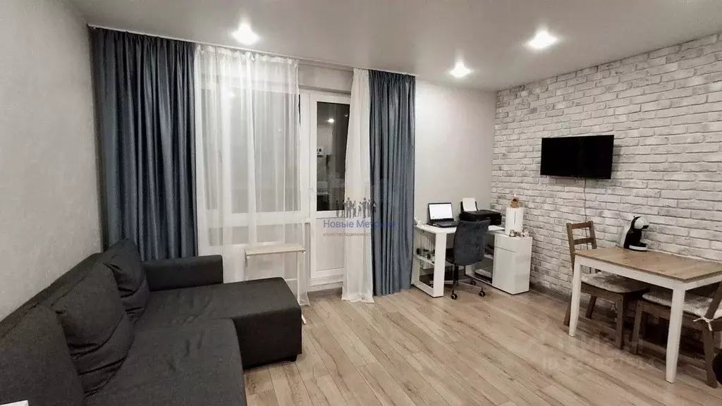 Студия Санкт-Петербург пос. Парголово, Заречная ул., 13к4 (26.5 м) - Фото 1