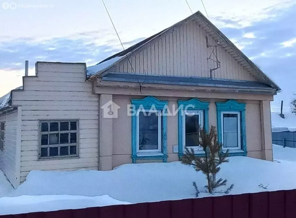 Дом в село Засечное, Шоссейная улица, 17 (70 м) - Фото 1