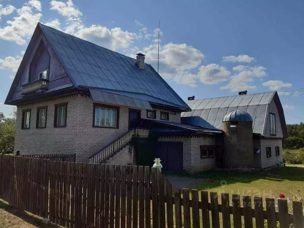 Дом в Новгородская область, Парфинский район, Полавское с/пос, пос. ... - Фото 1