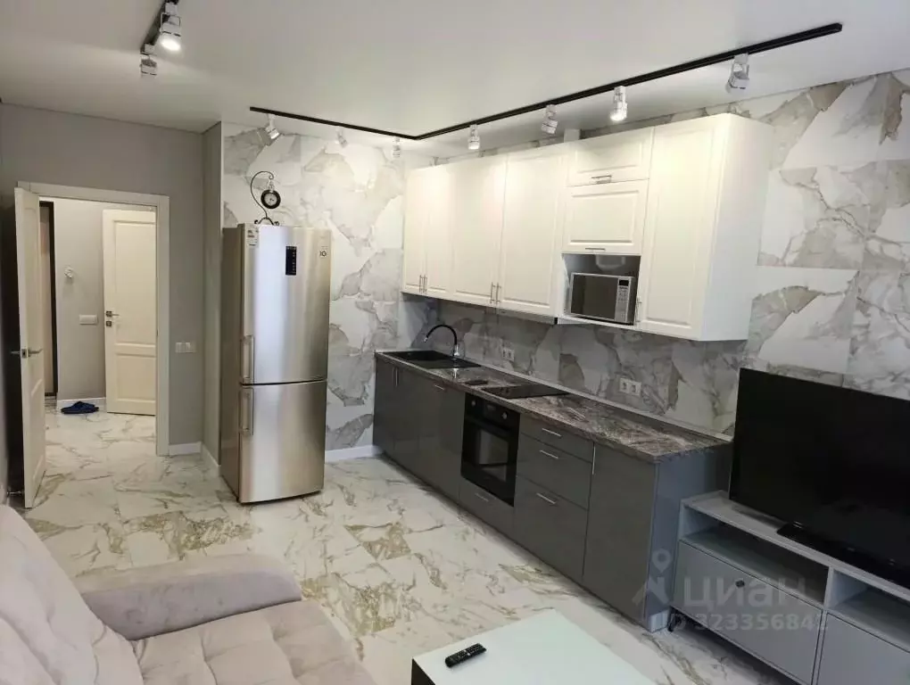 2-к кв. Кемеровская область, Кемерово бул. Строителей, 60к5 (43.7 м) - Фото 1