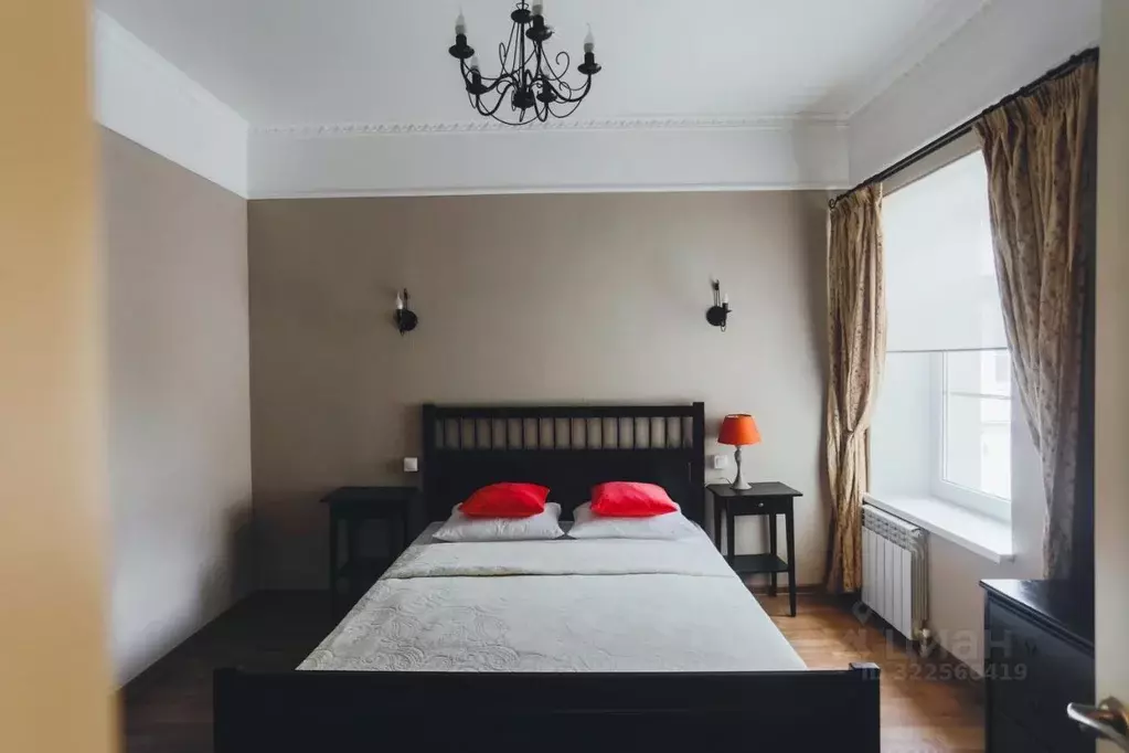 2-к кв. Астраханская область, Астрахань ул. Ленина, 2 (34.0 м) - Фото 1