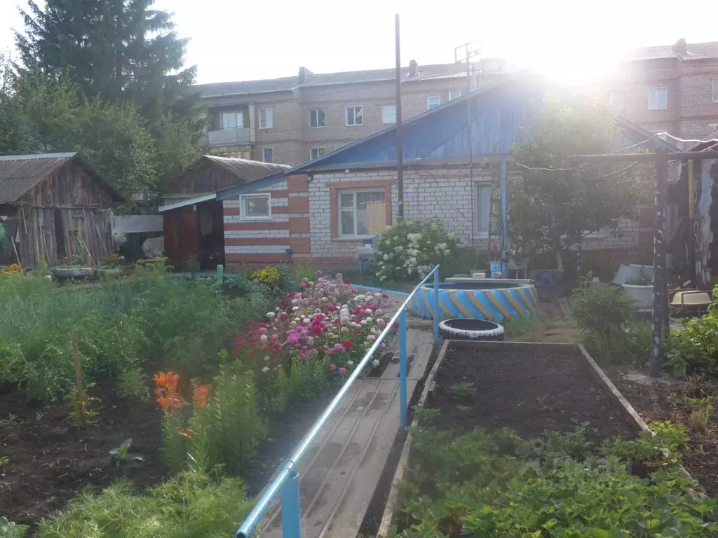 Дом в Оренбургская область, Бугуруслан Авиационная ул. (61 м) - Фото 1