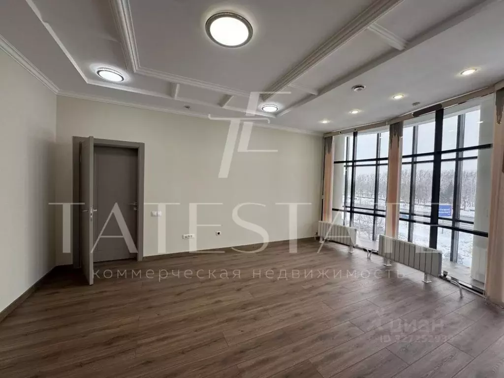 Офис в Татарстан, Казань просп. Ямашева, 37б (600 м) - Фото 2