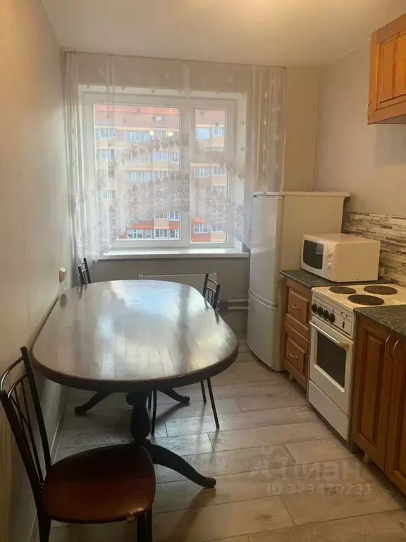 2-к кв. Красноярский край, Красноярск Соколовская ул., 80А (57.0 м) - Фото 1