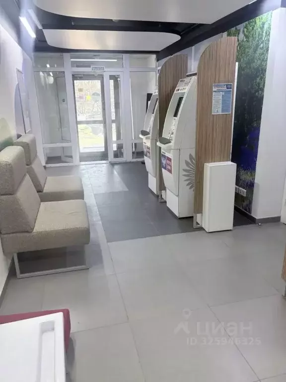 Помещение свободного назначения в Свердловская область, Екатеринбург ... - Фото 2