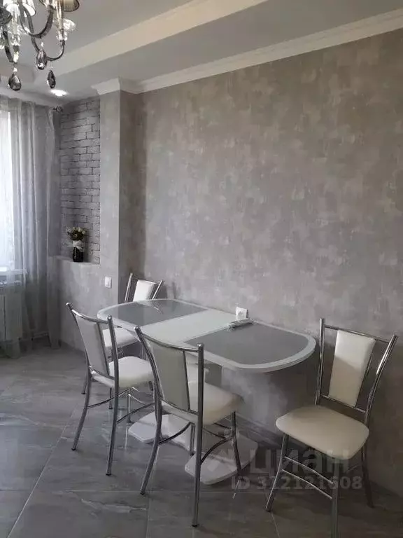 2-к кв. Брянская область, Брянск пер. Иванюты, 11 (77.0 м) - Фото 1