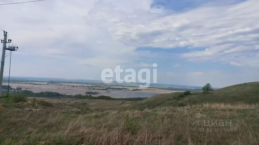 Участок в Татарстан, Верхнеуслонский район, Бурнашевское с/пос, д. ... - Фото 1