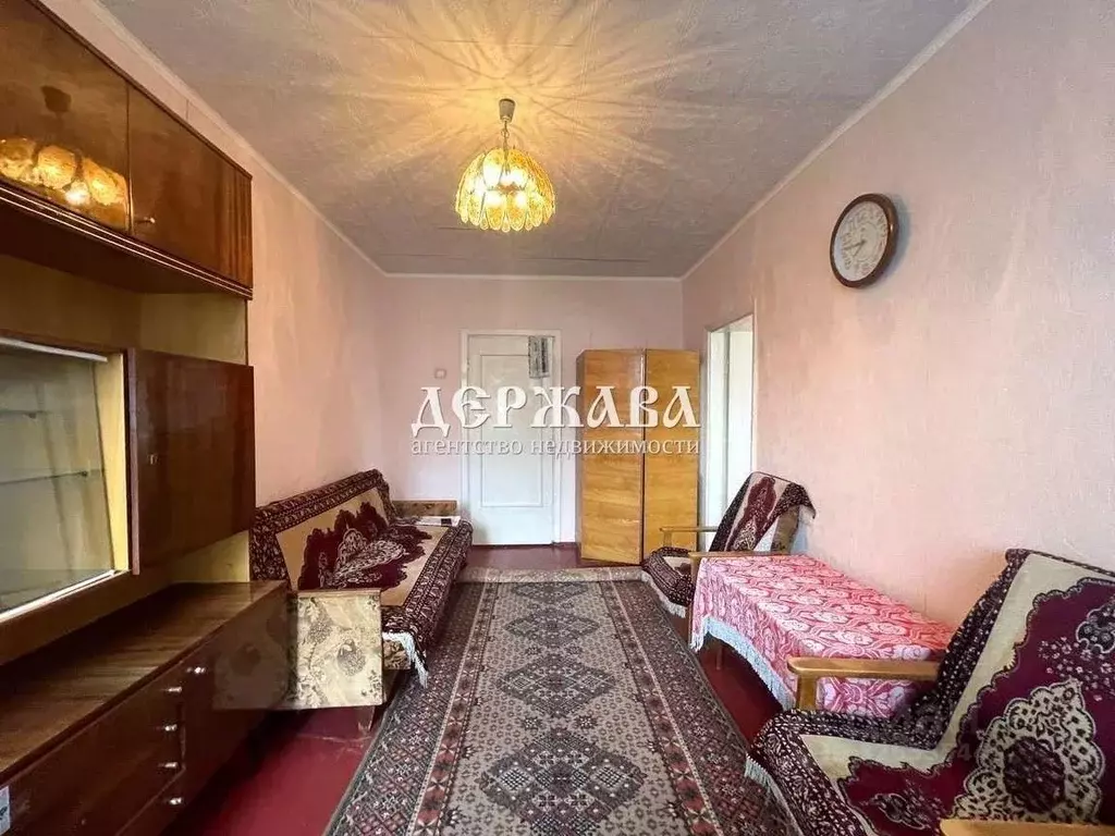 2-к кв. Белгородская область, Старый Оскол Приборостроитель мкр, 1 ... - Фото 2