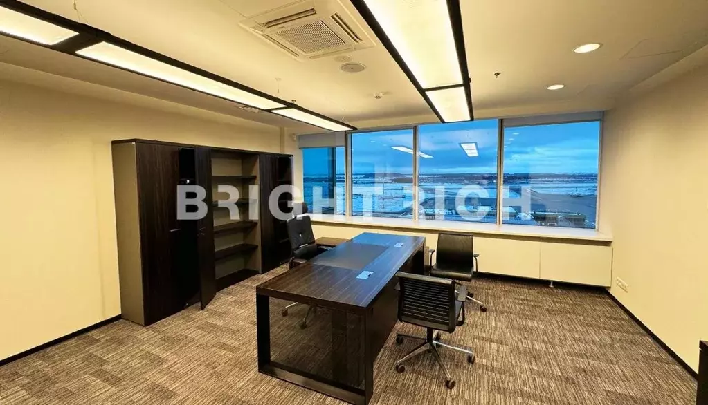 Офис в Санкт-Петербург Внуковская ул., 2 (16935 м) - Фото 1