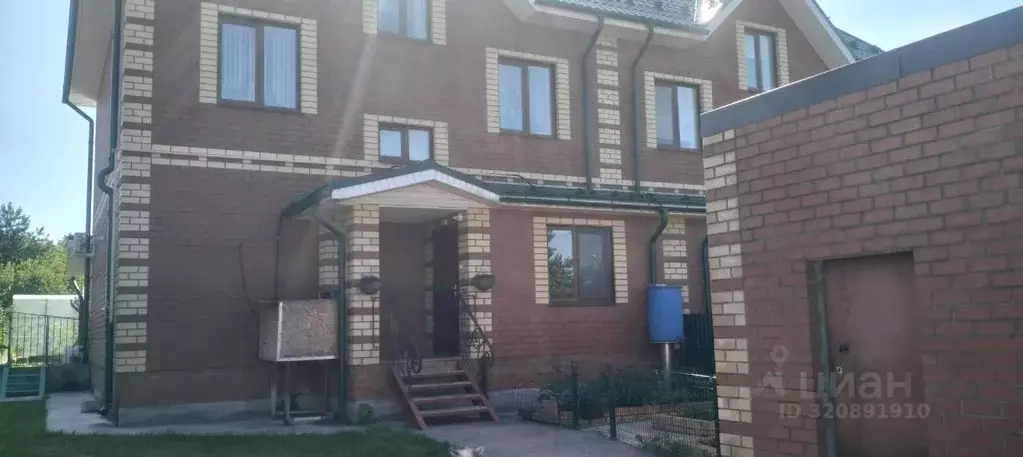 Коттедж в Пермский край, Пермь Путейская ул., 10 (396 м) - Фото 2