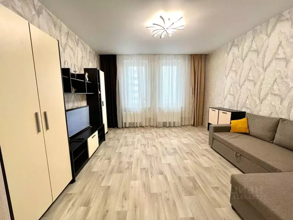 1-к кв. Москва просп. Защитников Москвы, 7к2 (40.0 м) - Фото 0