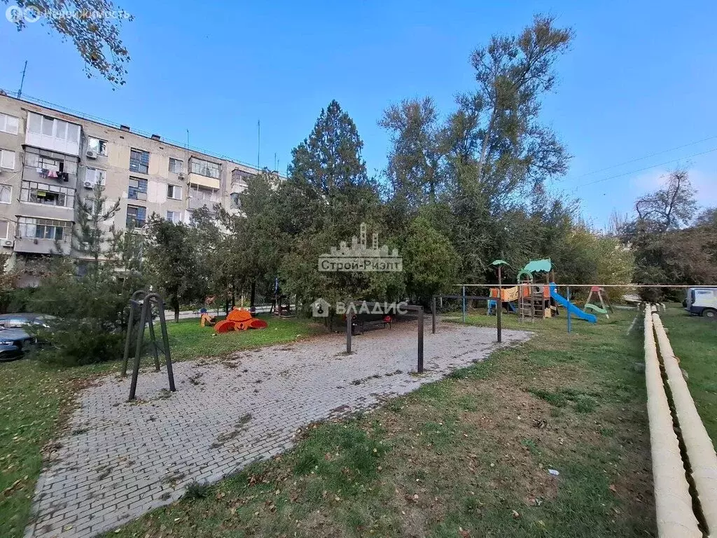 3-комнатная квартира: Керчь, улица Островского, 115 (56.5 м) - Фото 2