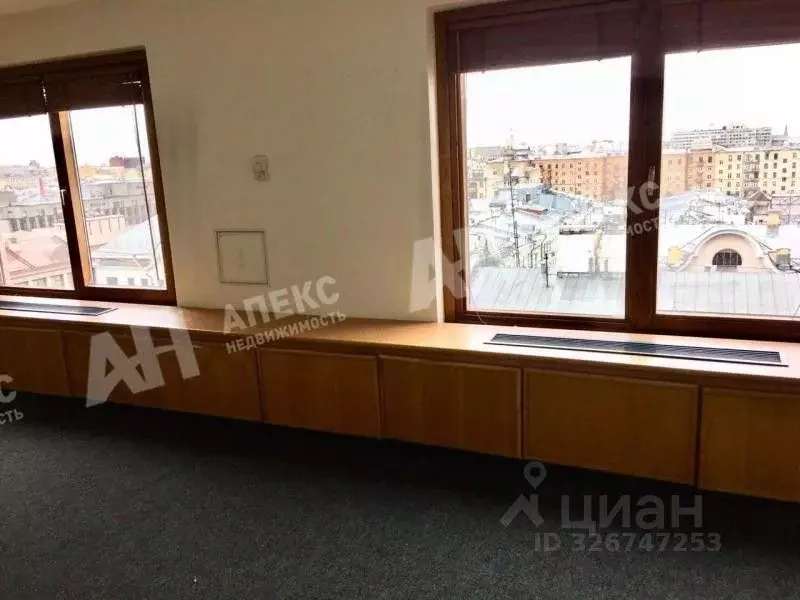 Офис в Москва Тверская ул., 16С3 (210 м) - Фото 1
