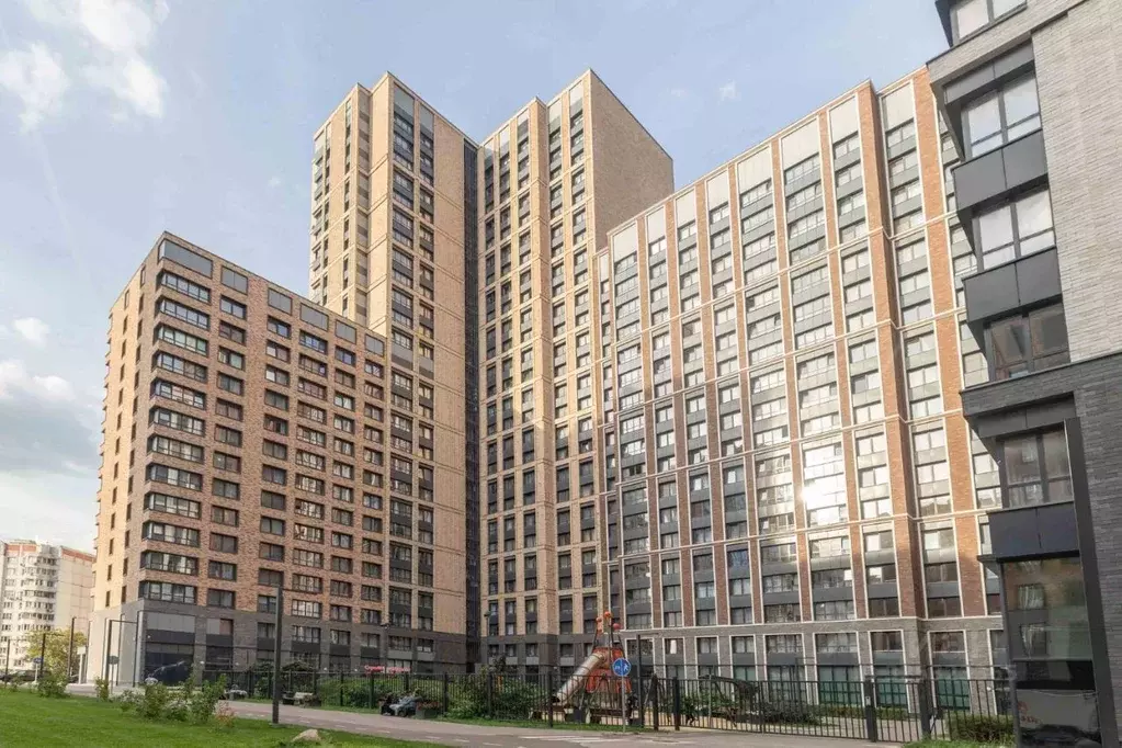 Гараж в Москва Клинская ул., 2Ак7 (18 м) - Фото 1