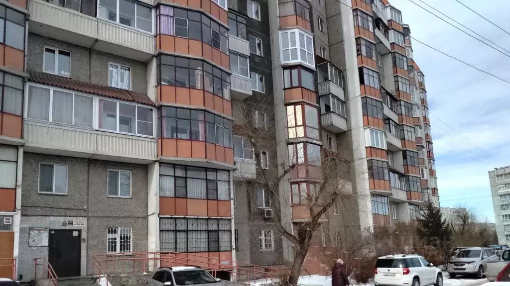 2-к кв. Красноярский край, Красноярск просп. Металлургов, 53 (56.9 м) - Фото 1