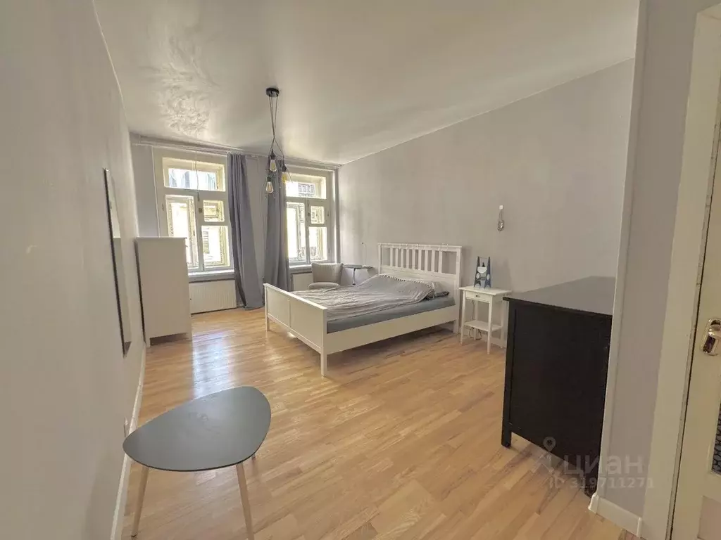 2-к кв. Санкт-Петербург Суворовский просп., 42 (54.6 м) - Фото 0
