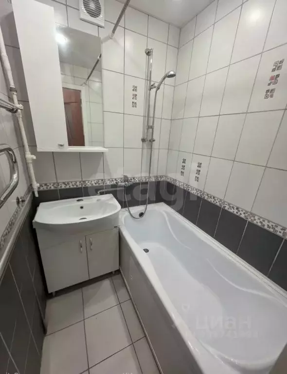 2-к кв. Тульская область, Богородицк ул. Победы, 28 (44.4 м) - Фото 1
