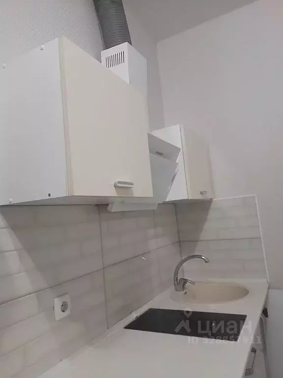 Студия Крым, Симферополь ул. Азизлер, 8 (23.0 м) - Фото 0