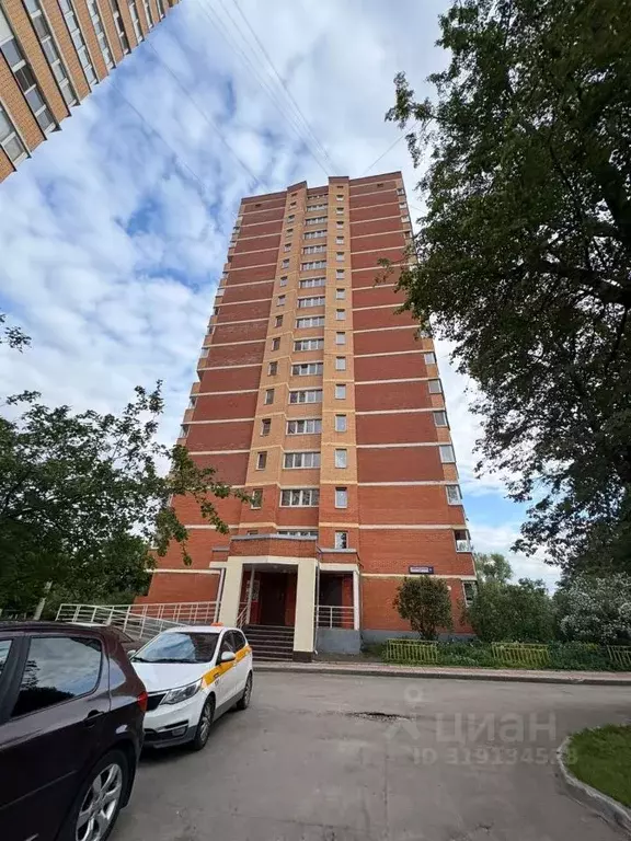 1-к кв. Московская область, Лобня Аэропортовская ул., 9 (36.8 м) - Фото 0