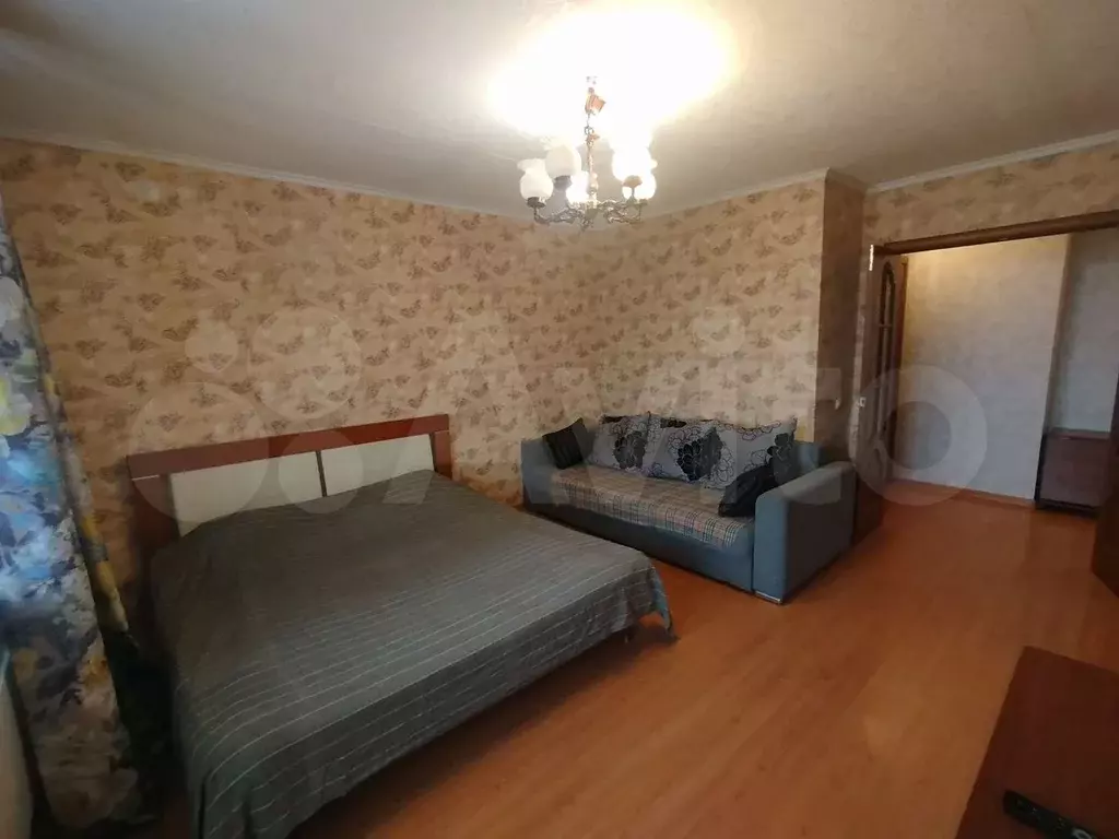 1-к. квартира, 42 м, 7/9 эт. - Фото 0