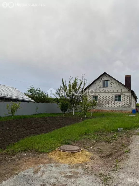 Дом в село Стрелецкое, Петровская улица, 22 (83 м) - Фото 1