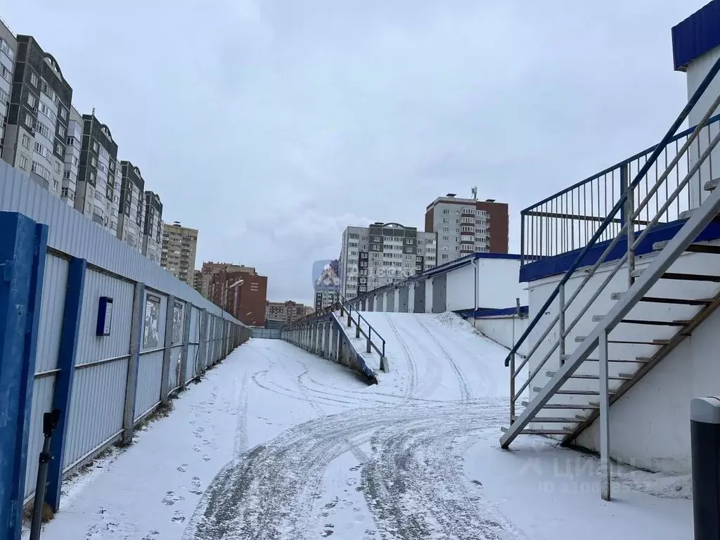 Гараж в Тюменская область, Тюмень Восточный-2 мкр, ул. Ивана Словцова, ... - Фото 1