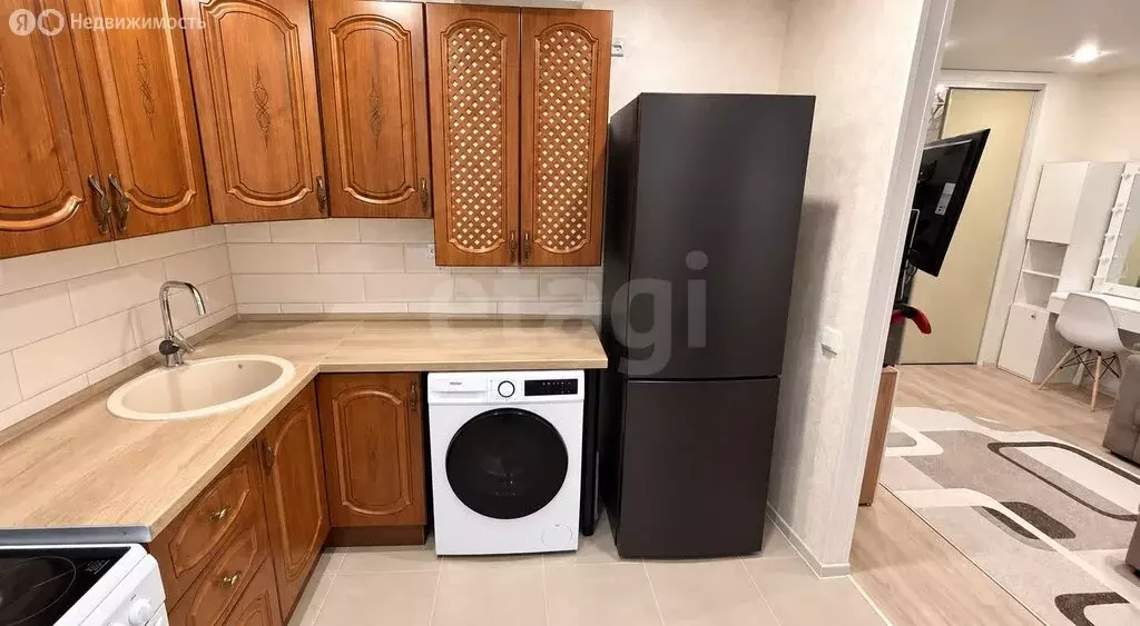 Квартира-студия: Тюмень, улица Мебельщиков, 3 (26.5 м) - Фото 2