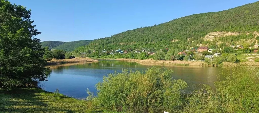 Участок в Самарская область, Жигулевск городской округ, с. Ширяево ул. ... - Фото 0