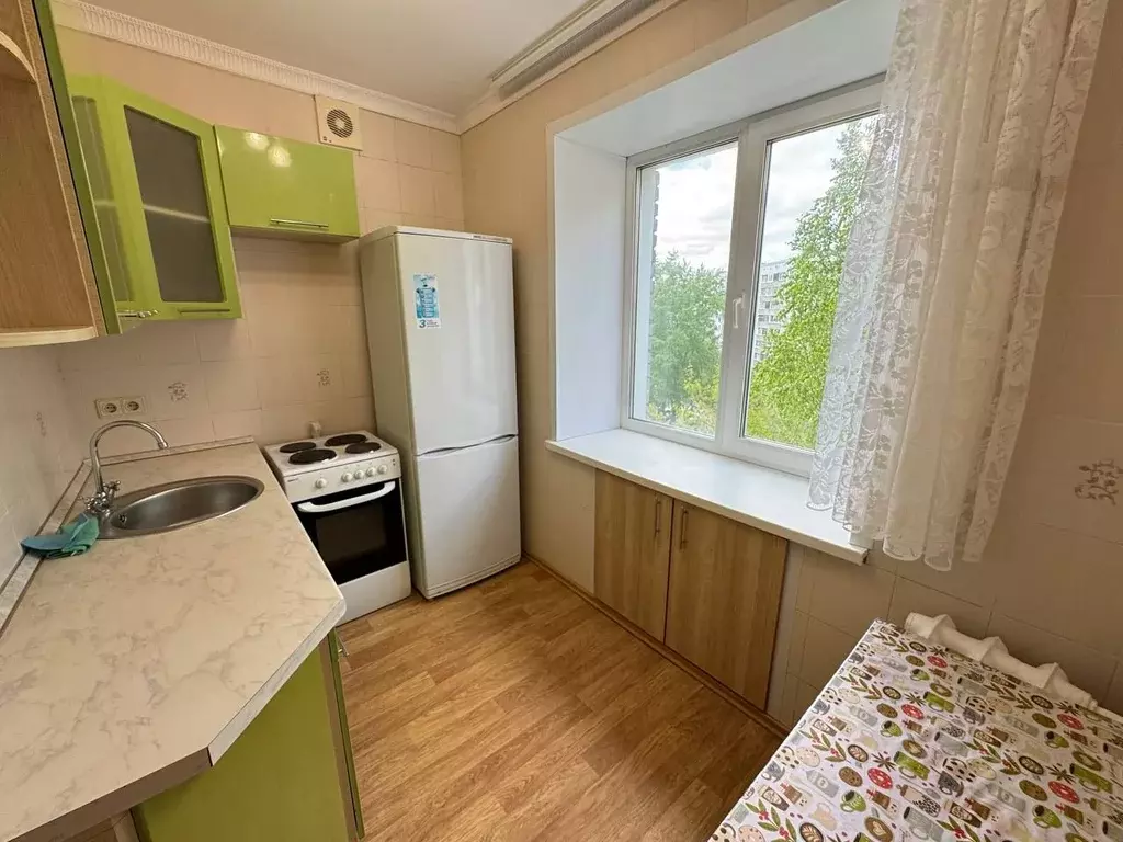2-к кв. Новосибирская область, Новосибирск ул. Адриена Лежена, 14 ... - Фото 0