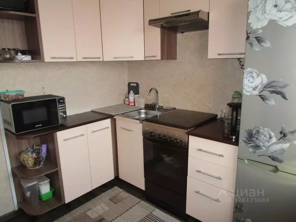 3-к кв. Омская область, Омск ул. 50 лет ВЛКСМ, 5 (58.2 м) - Фото 2