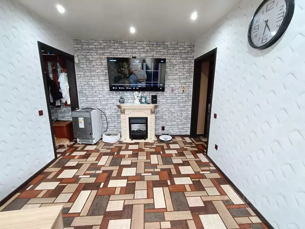 3-к кв. Курганская область, Курган Заозерный жилрайон, 1-й мкр, ул. ... - Фото 1