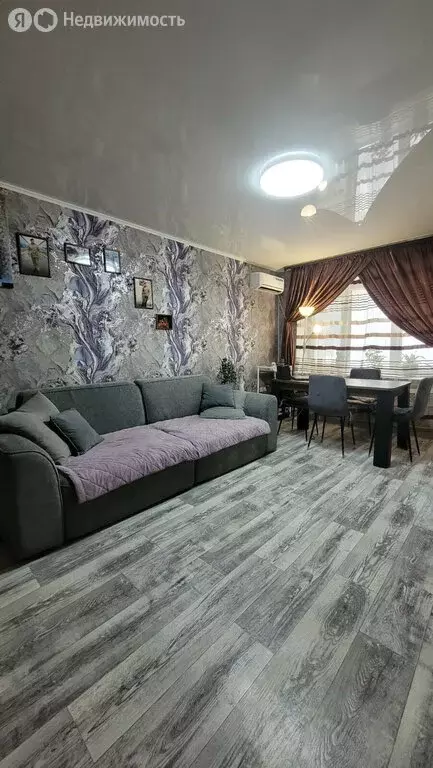 3-комнатная квартира: Астрахань, улица Александрова, 13 (62.2 м) - Фото 1