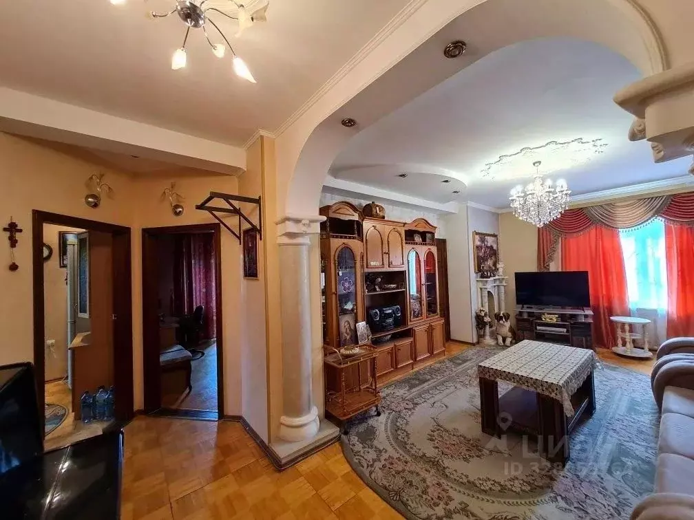 2-к кв. Оренбургская область, Орск Новый город мкр, ул. Суворова, 33 ... - Фото 1