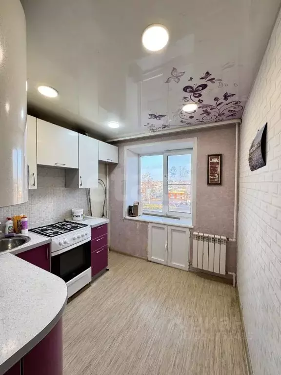 2-к кв. Костромская область, Нерехта пл. 30-летия Победы, 3 (42.0 м) - Фото 1