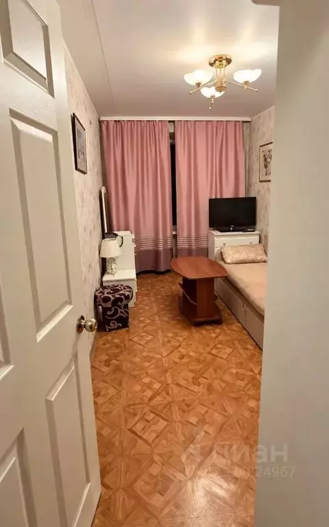 Комната Москва ул. Ращупкина, 9 (12.0 м) - Фото 1