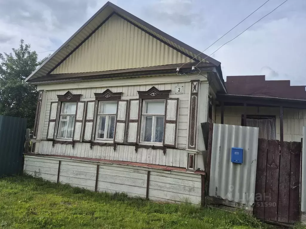 Дом в Саратовская область, Петровск ул. Дзержинского, 3 (53 м) - Фото 1