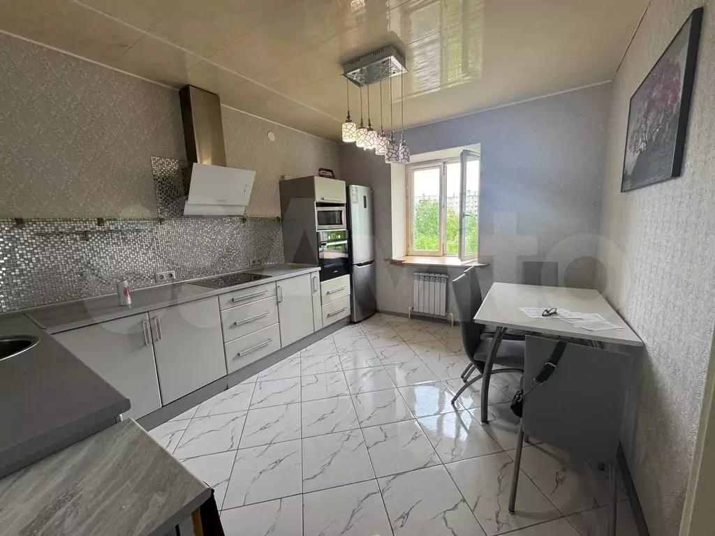 2-к. квартира, 70 м, 4/5 эт. - Фото 1
