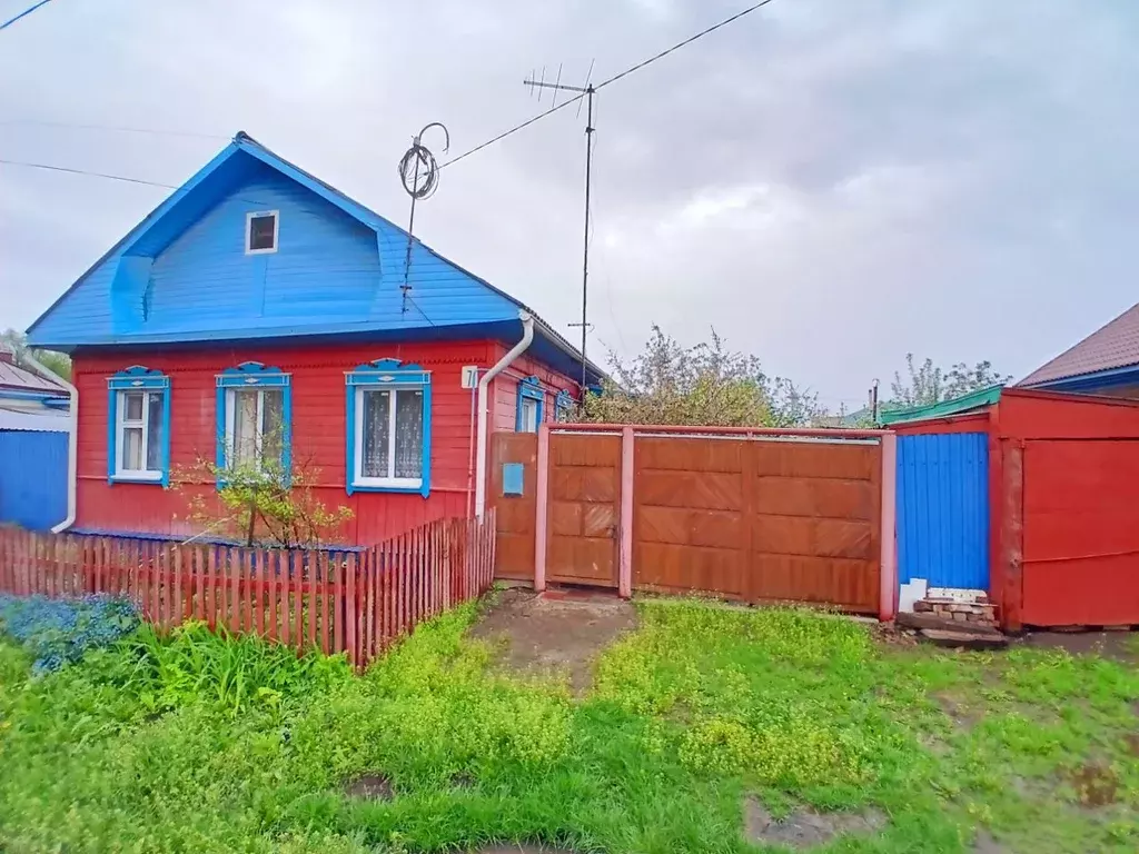 Дом в Омская область, Калачинск ул. Карбышева, 7 (62 м) - Фото 1