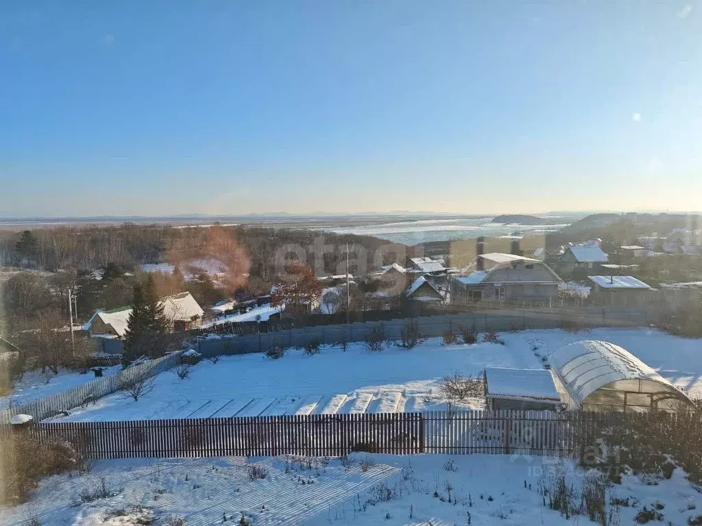 Дом в Хабаровский край, Амурск пос. Индивидуальный, ул. Центральная, ... - Фото 1