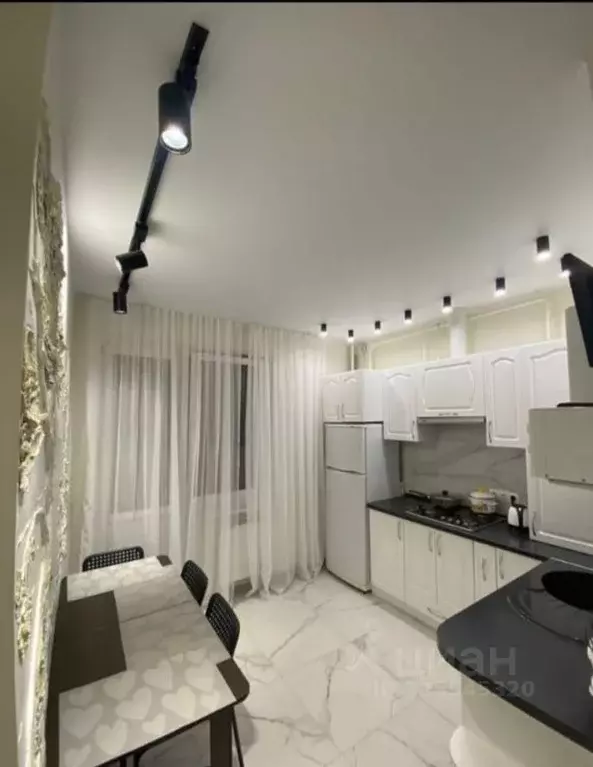 1-к кв. Краснодарский край, Горячий Ключ ул. Ленина, 203М (42.0 м) - Фото 2